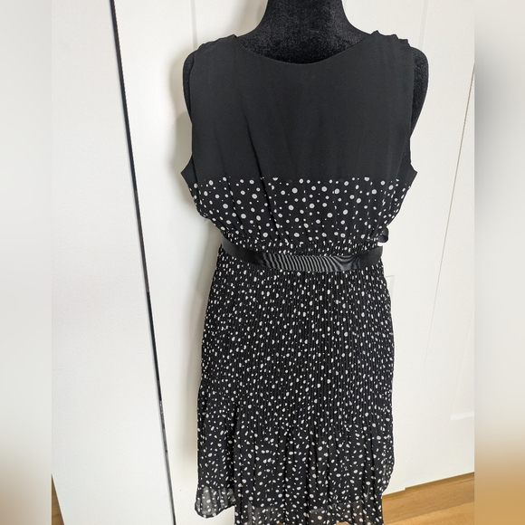 MOTHERHOOD Sleeveless Maternity Dress Black & White Dots Stretch Women's Size L - Picture 9 of 9
